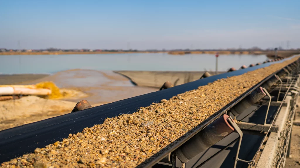 Förderband für Schutt